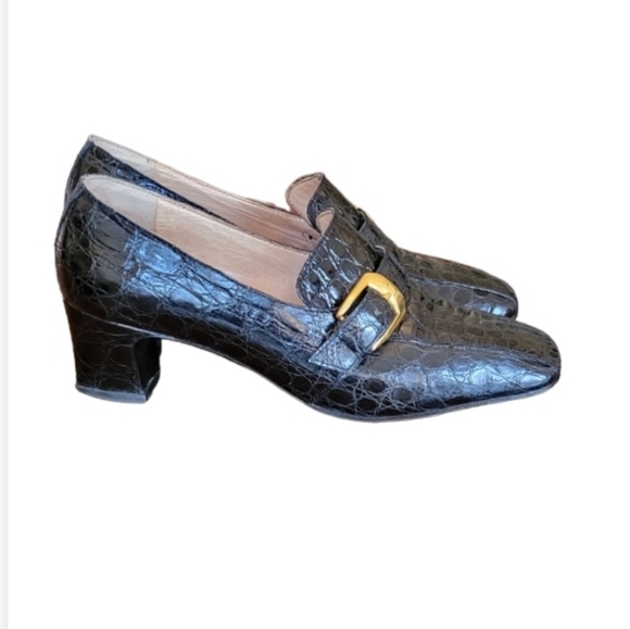 Vintage Celine Buckle Heeled Loafers - Picture 5 of 10